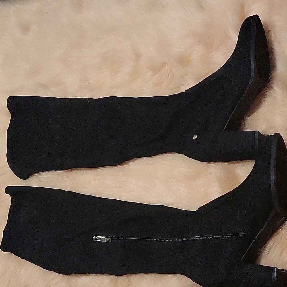 Liz Claiborne Knee Boot Size 8